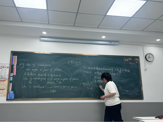 郑南2.png