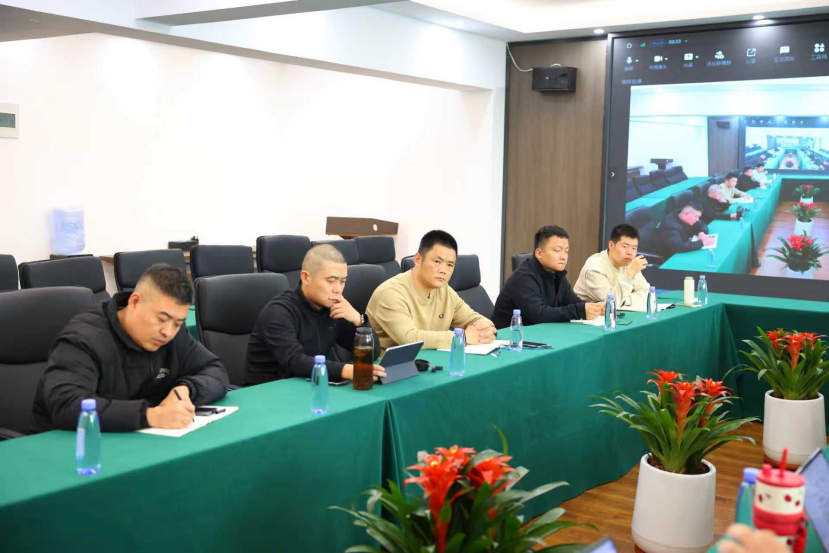 1761817371242122.png 640 (1).png