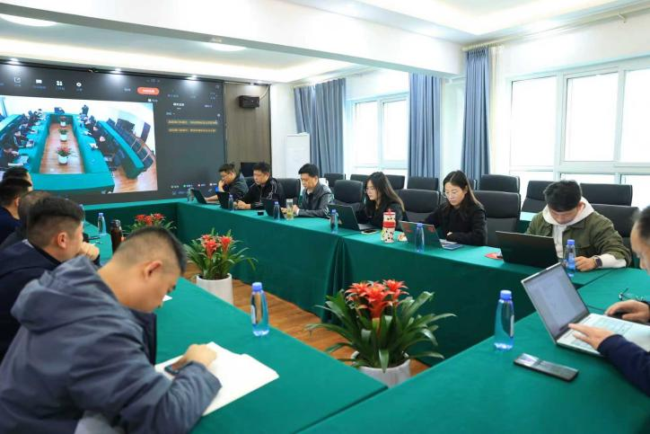 1762933950953579.png 640 (1).png