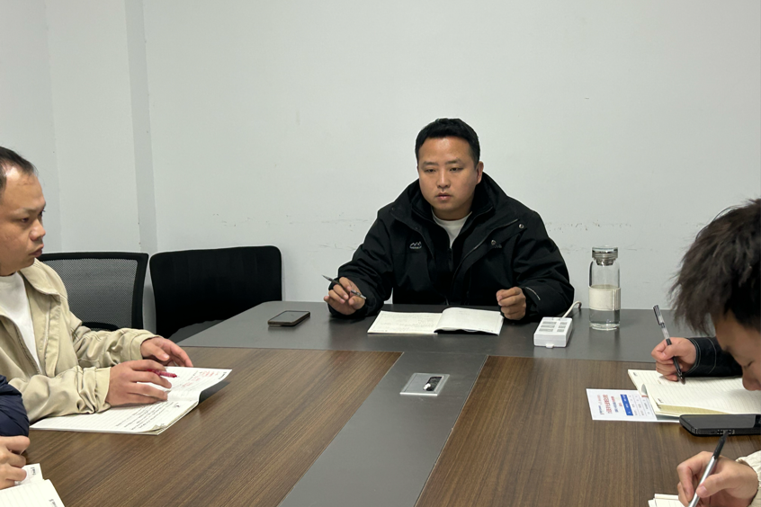 1763105771337385.png 640 (2).png