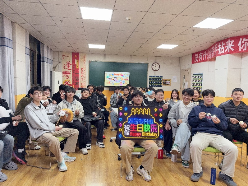 1763105970974050.png 640 (6).png