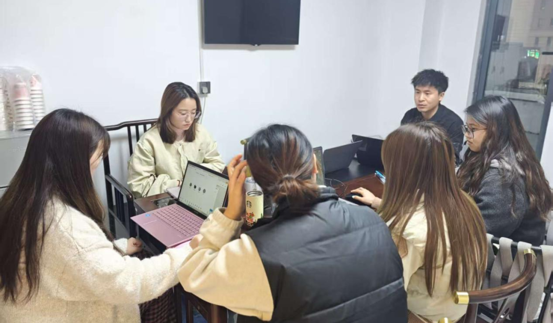 1763106176280439.png 640 (7).png