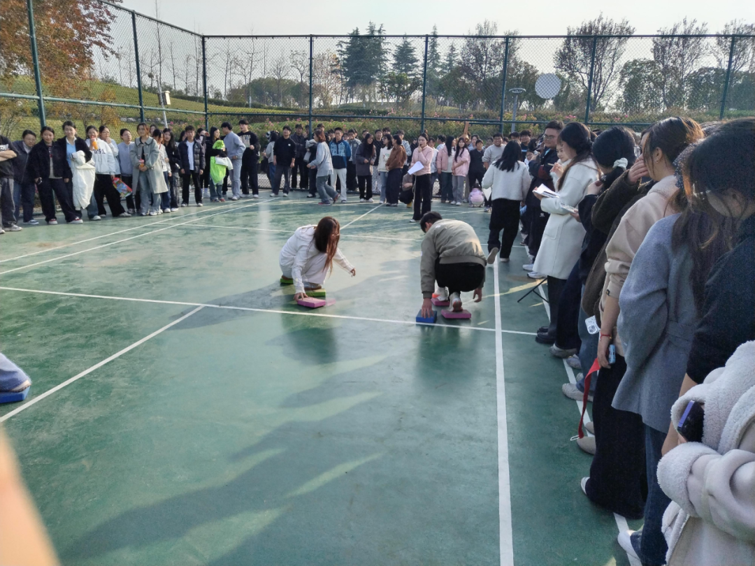 1763275061136944.png 640.png