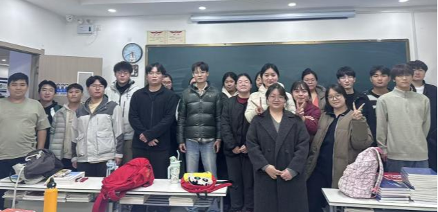 1763456105939750.png 640 (4).png