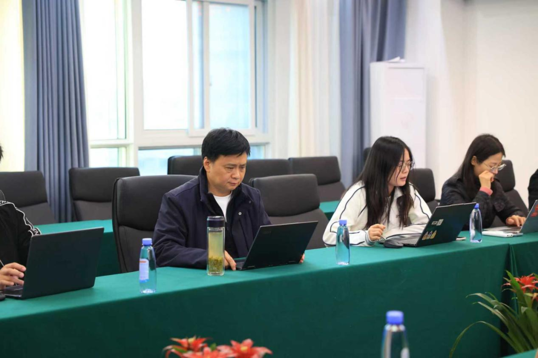 1763537749960493.png 640 (18).png