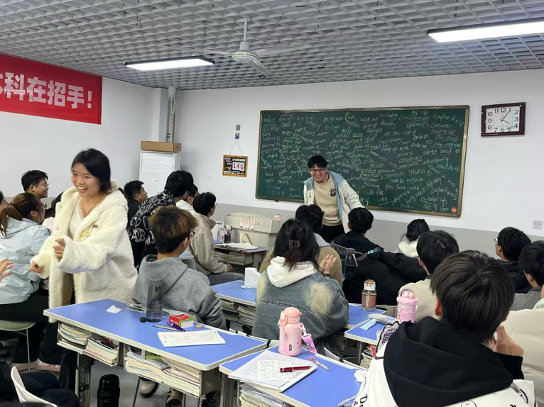 1763627522756292.png 640 (9).png