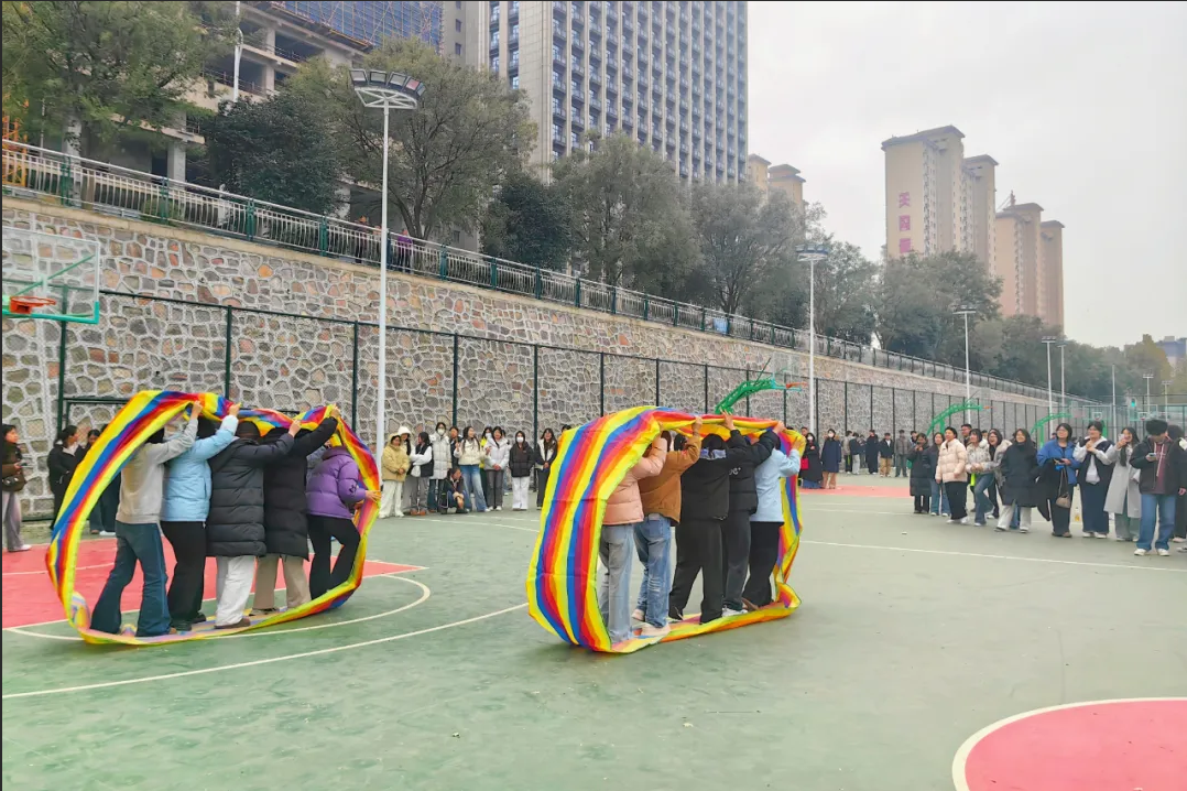 1764744025309521.png 3.png