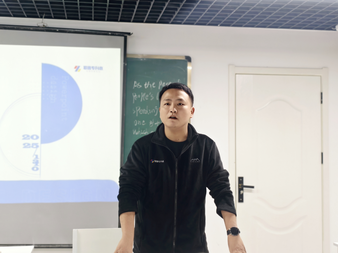 1764829171229770.png 640 (1).png