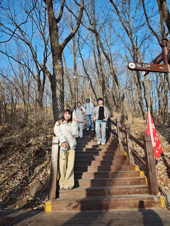 1765694468893850.png 640.png