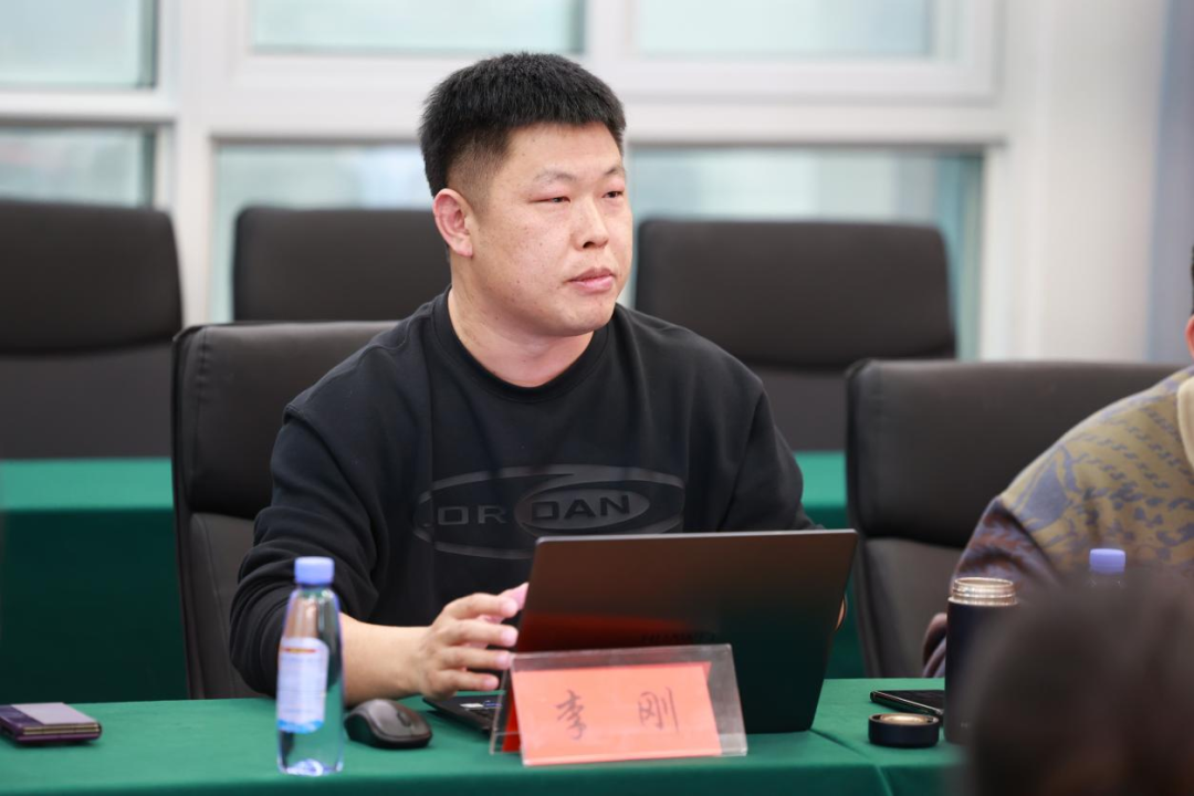 1765702657238635.png 640 (43).png