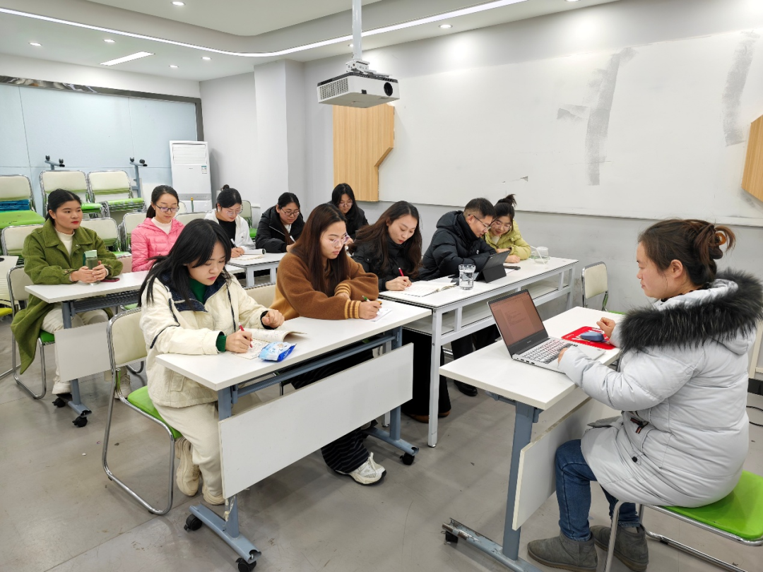 1766133430803319.png 640 (5).png